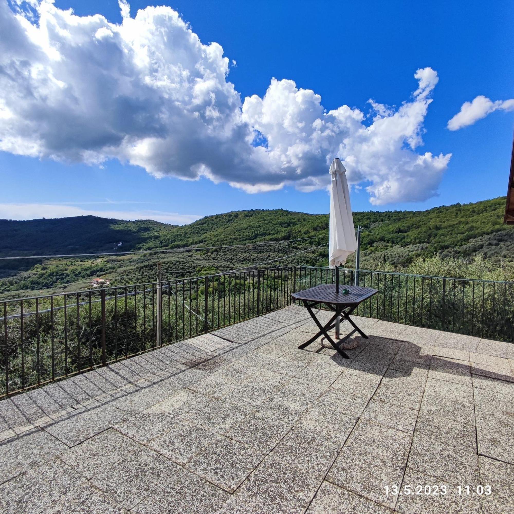 Villa Berio Due - Tuija Villa Viani Extérieur photo